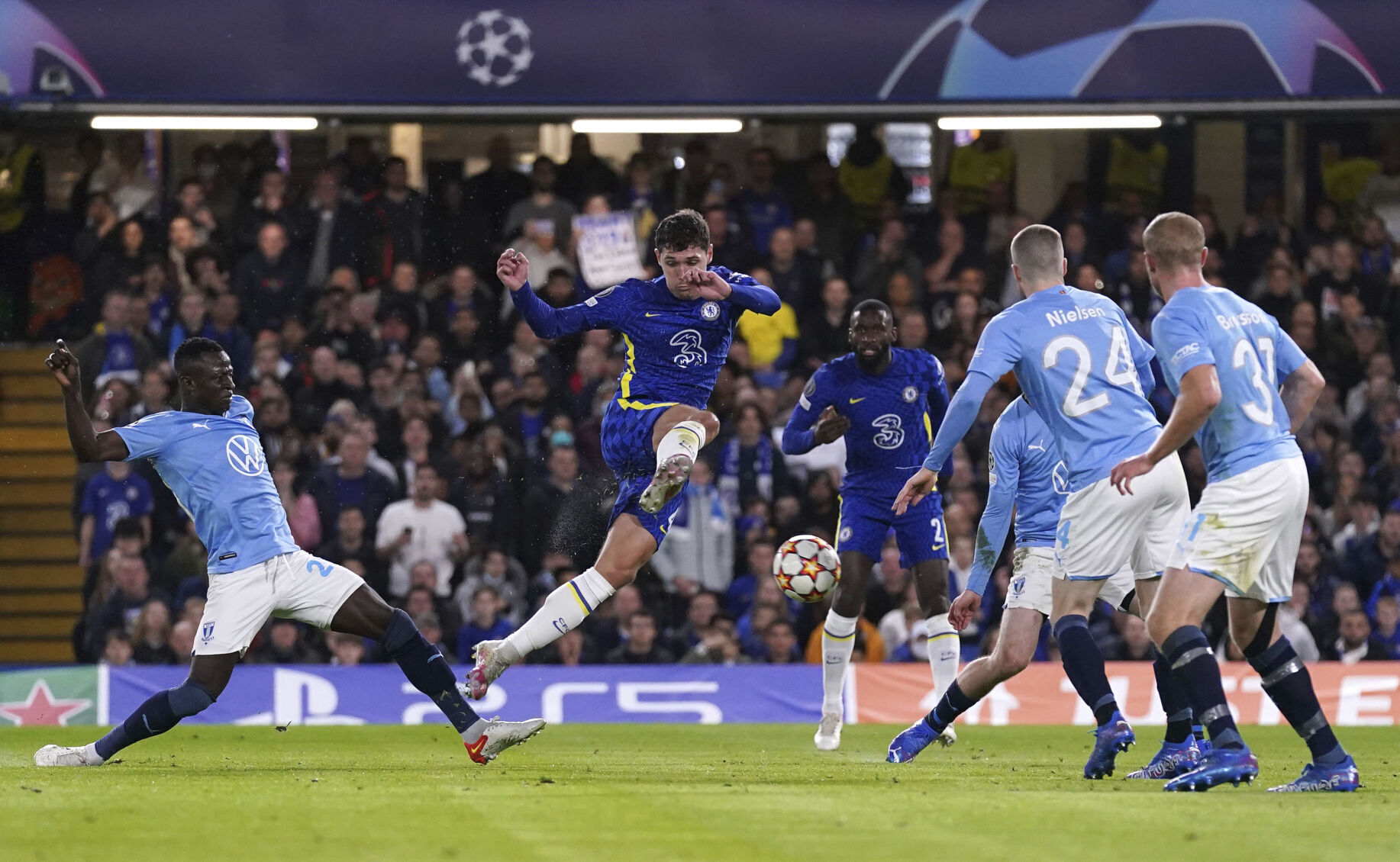 APTOPIX Britain Soccer Champions League